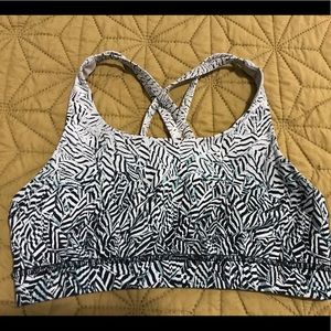 lululemon sports bra *size 6